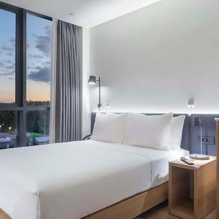 Hampton By Hilton Airport 4* Анталья