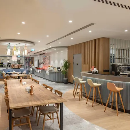 Hampton By Hilton Airport Анталья