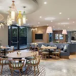 Hampton By Hilton Airport 4* Antalya