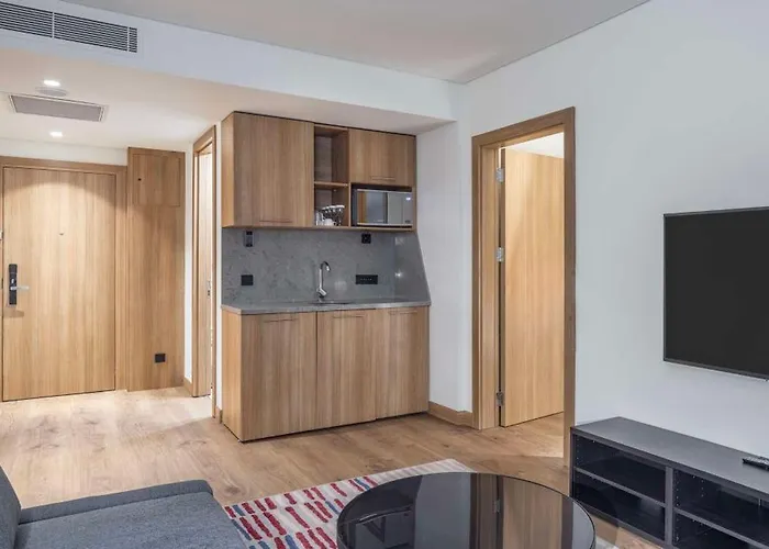 Hampton By Hilton Airport Hotel