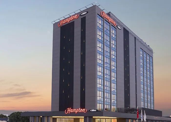 Hampton By Hilton Airport Hotel