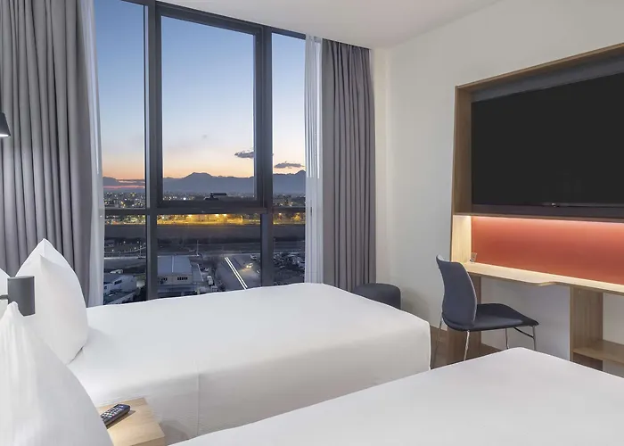 Hampton By Hilton Airport Hotel